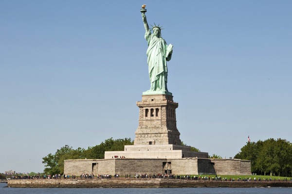 USNYC - New York - Statue Of Liberty - Marley White, NYC & Company.jpg